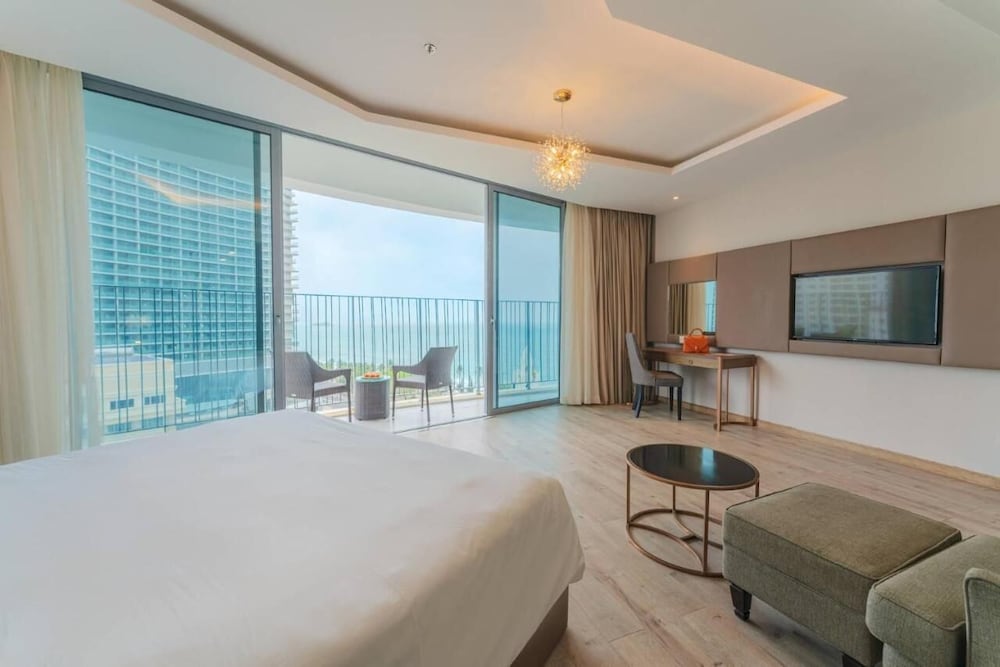Executive Double Room, Bathtub