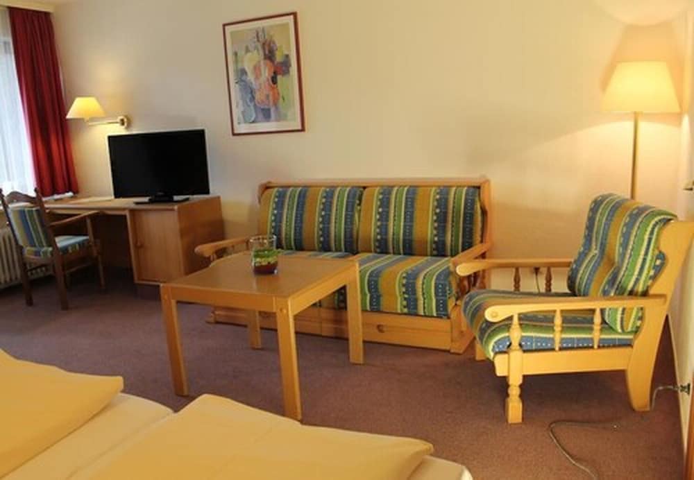 Quadruple Room - Photo 3
