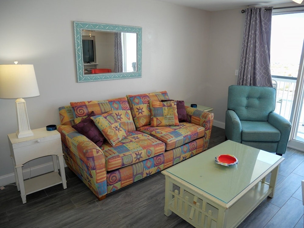 Condo, 1 Bedroom