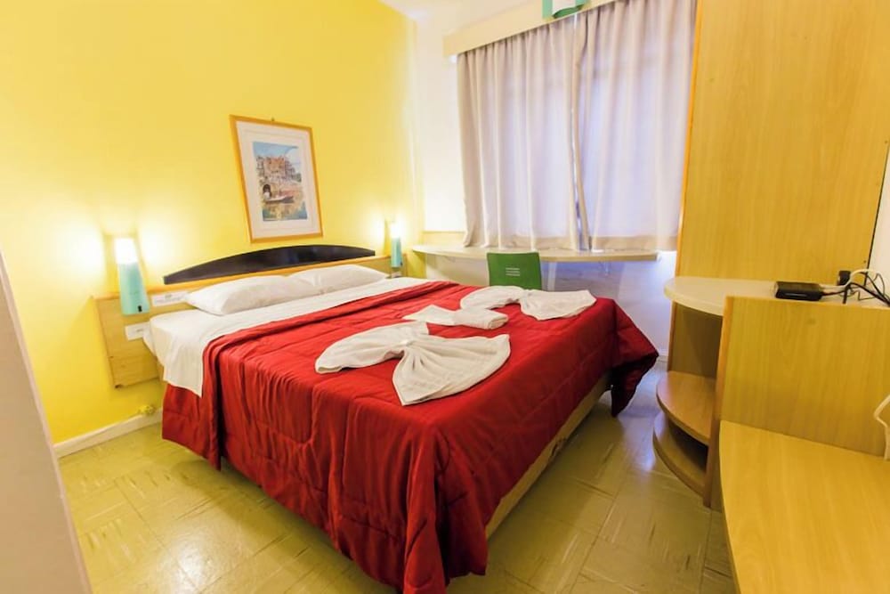 Economy Triple Room (Térreo)