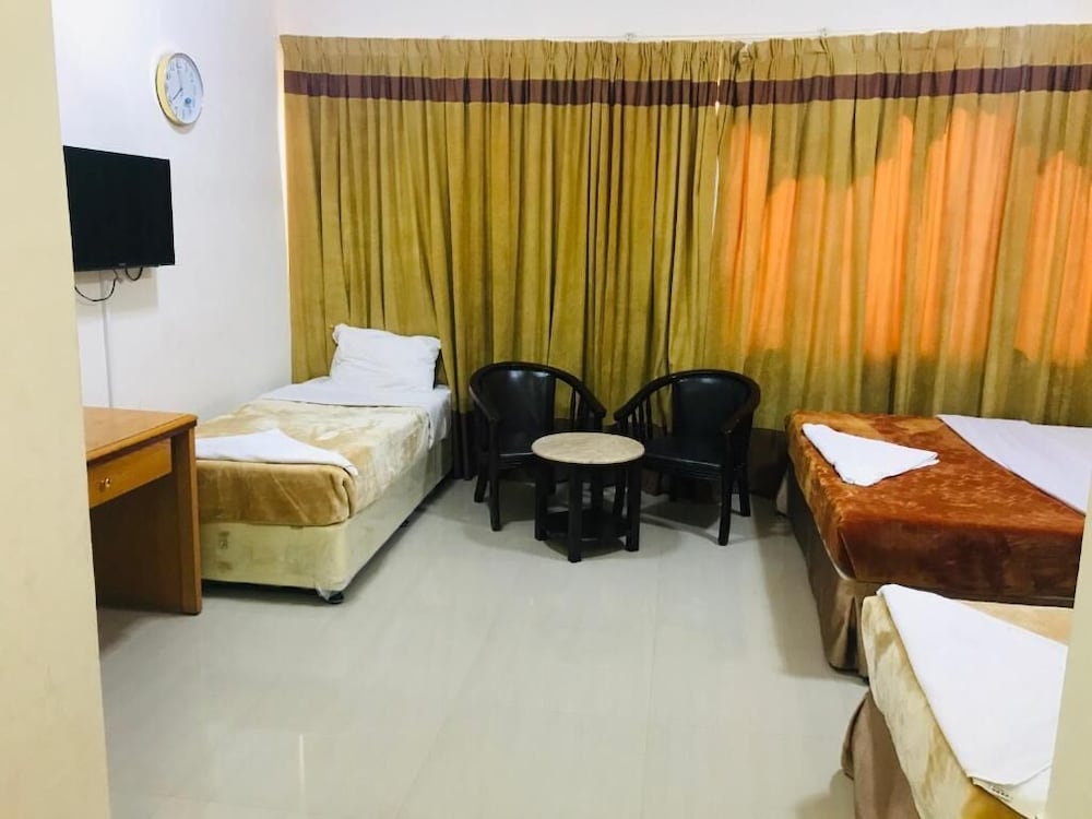 Economy Quadruple Room