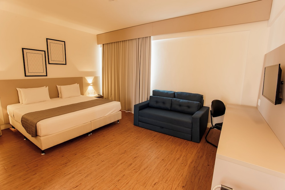 Business Room - Photo 1