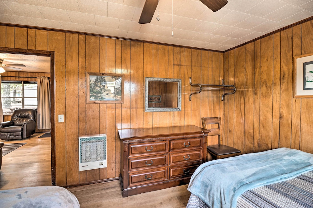 House (2 Bedrooms) photo 3