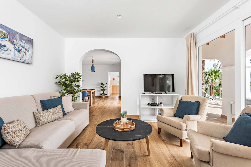 Villa (3 Bedrooms) photo 2
