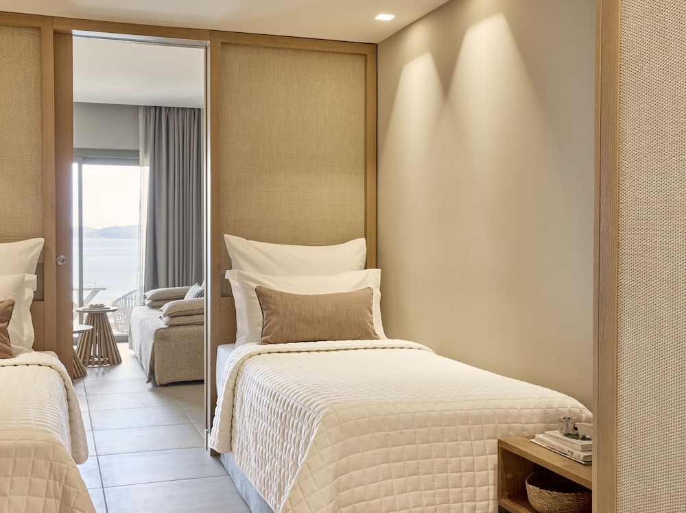 2 Bedroom Bungalow Suite Sea View - Photo 4