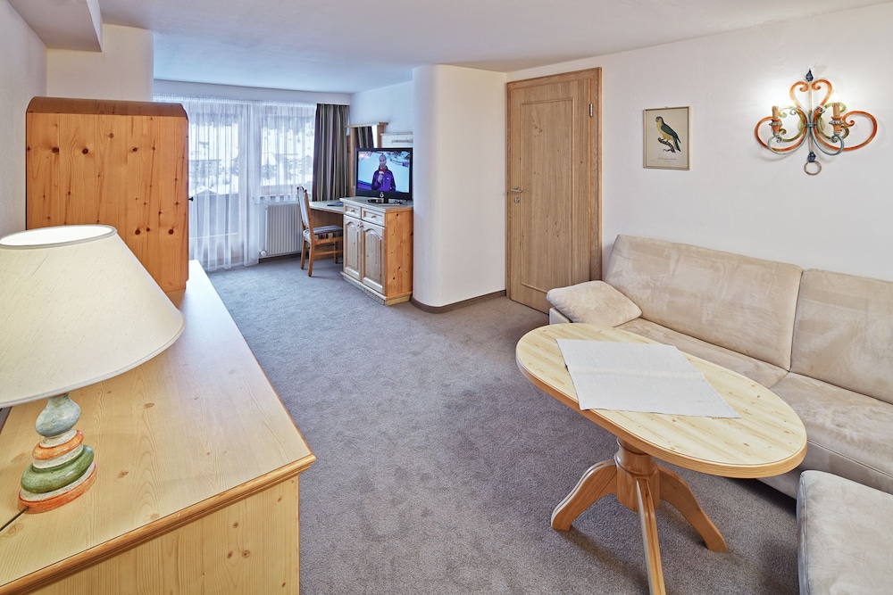 Suite, Balcony, Mountain View (Rüfikopf)