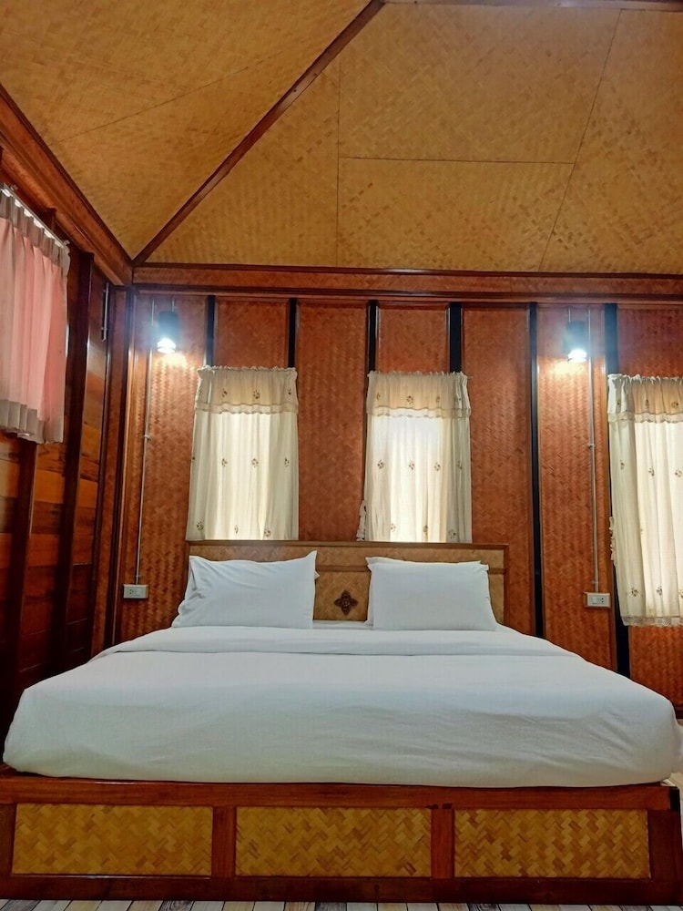 Deluxe House, 1 King Bed, Non Smoking, Canal View