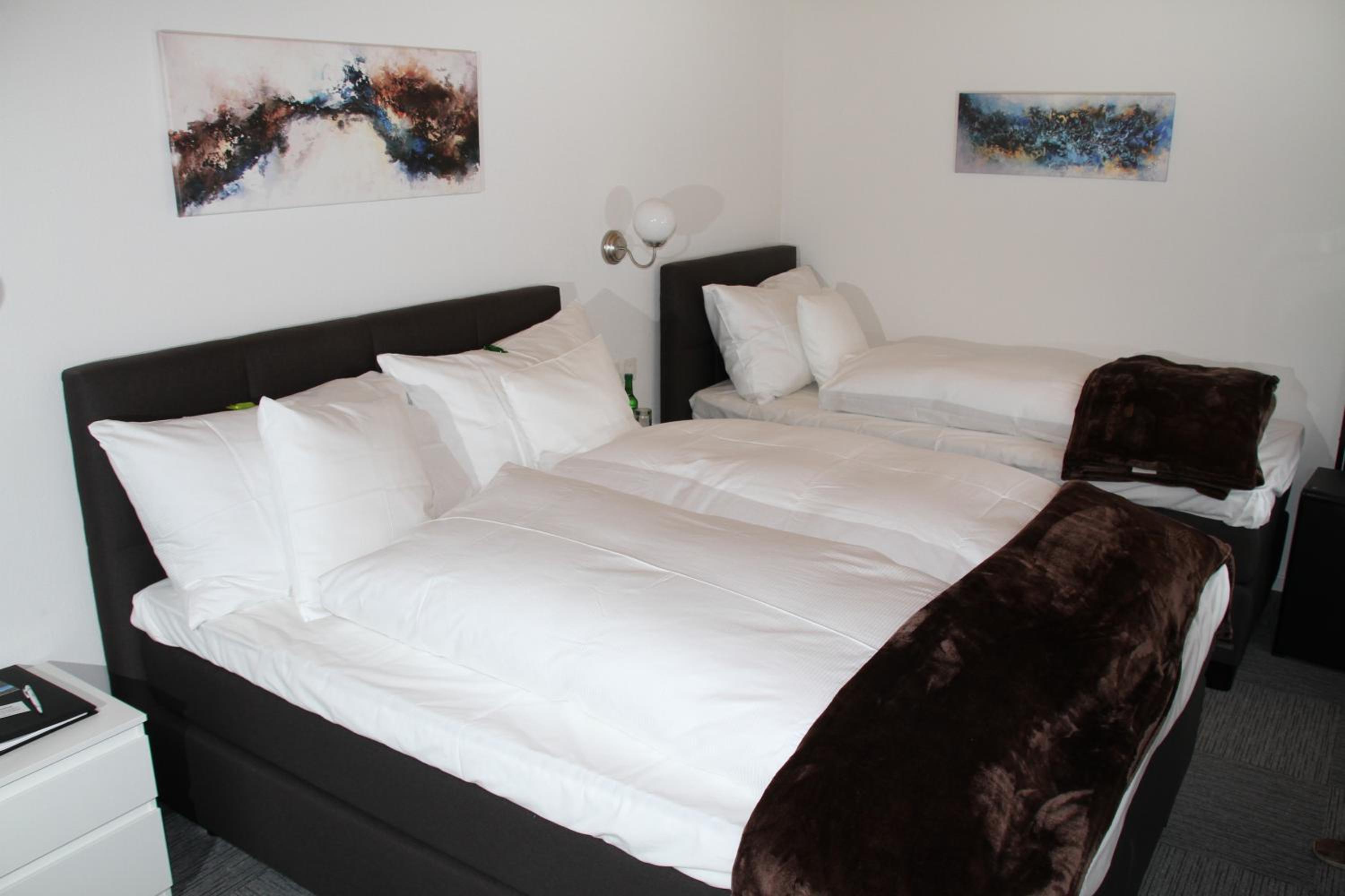 Triple Room with Balcony - Photo 1
