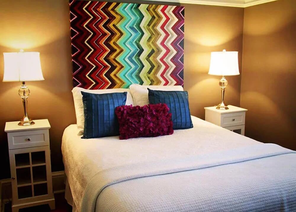 Quidi Vidi Room