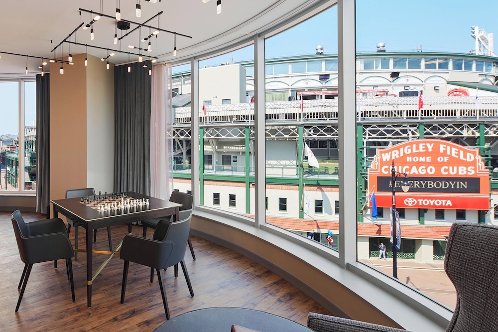Suite, 1 Bedroom, City View thumbnail 5