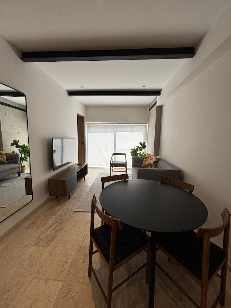 City Apartment photo 3