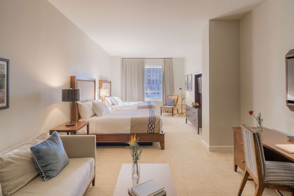 Suite, 2 Queen Beds