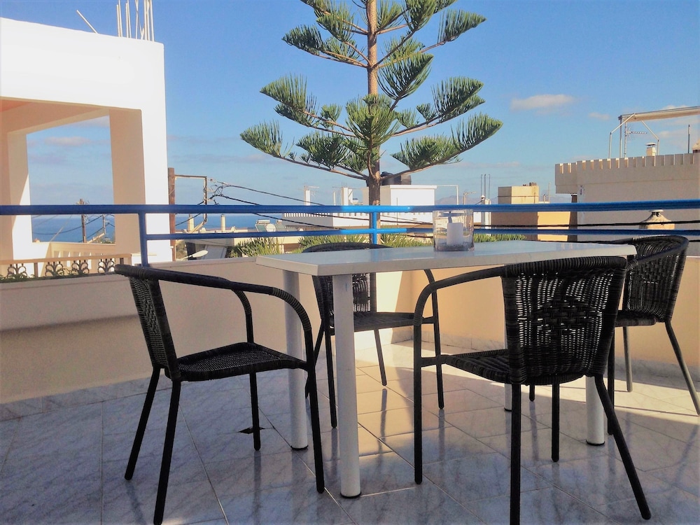 Superior Apartment photo 2