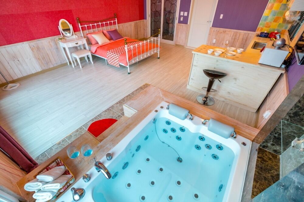 Room (Byulbit Spa) - Photo 10