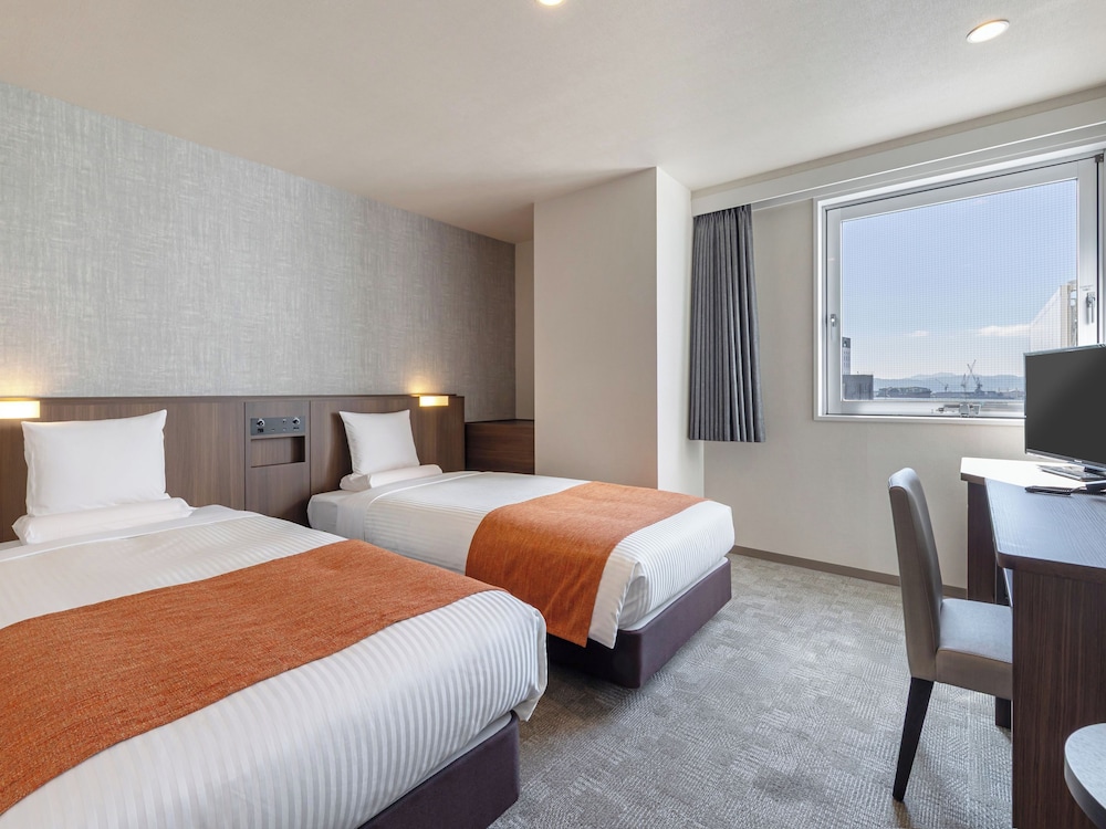 Standard Twin Room, Non Smoking photo 1
