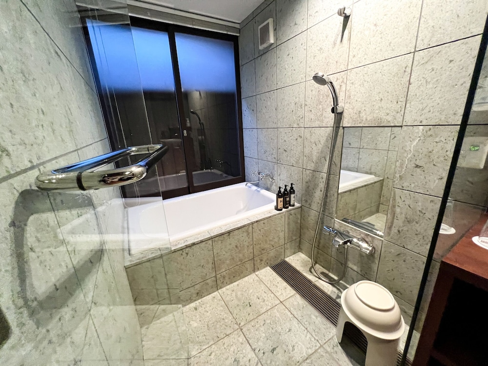 Town House No.2, Non Smoking - Photo 8