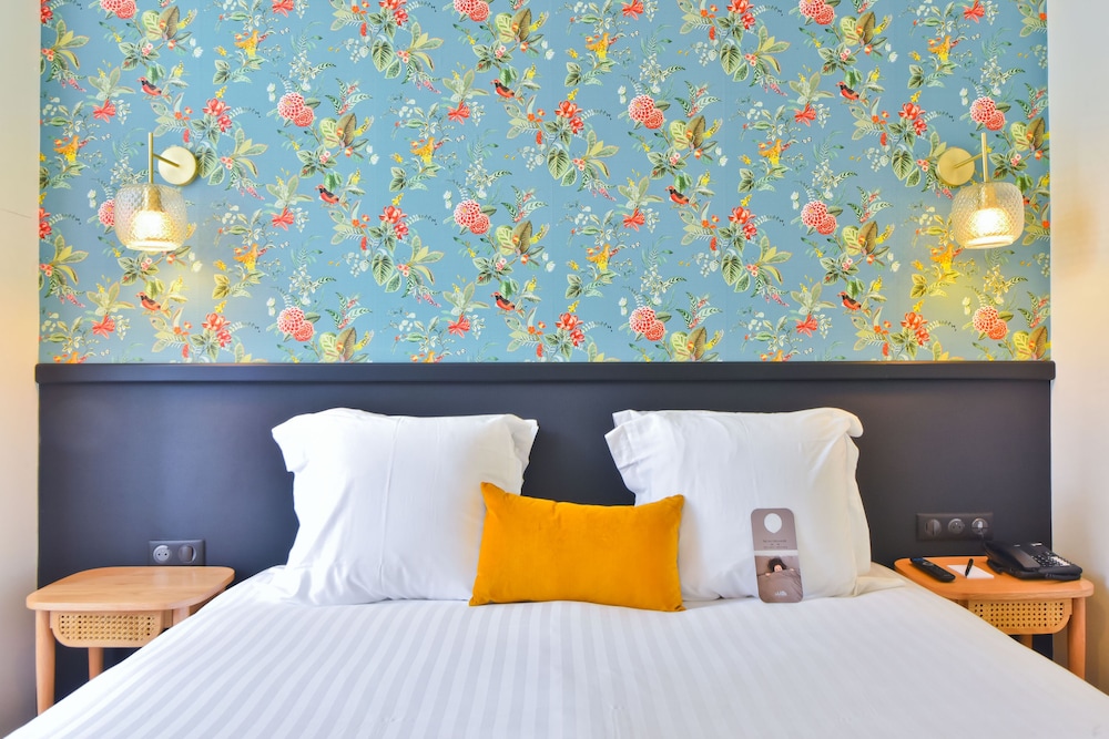 Prestige Room - Photo 1