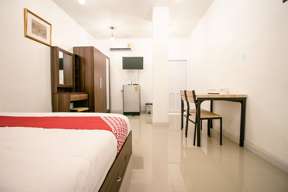 Deluxe Double Room photo 3