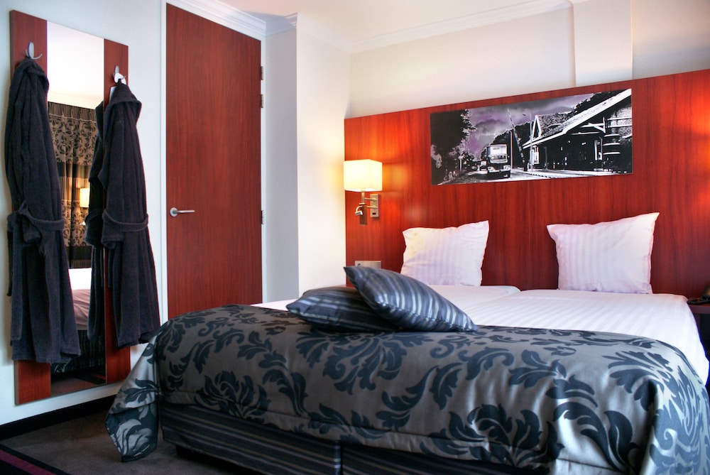 Standard Double Room - Photo 2