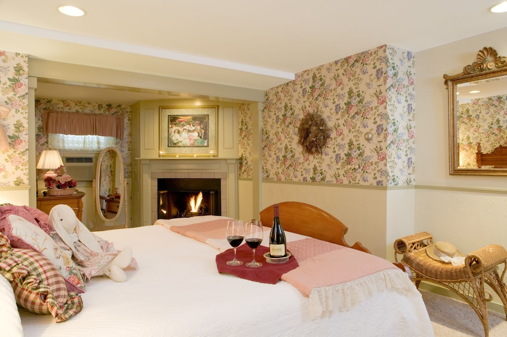 Luxury Double Room, 1 King Bed, Jetted Tub