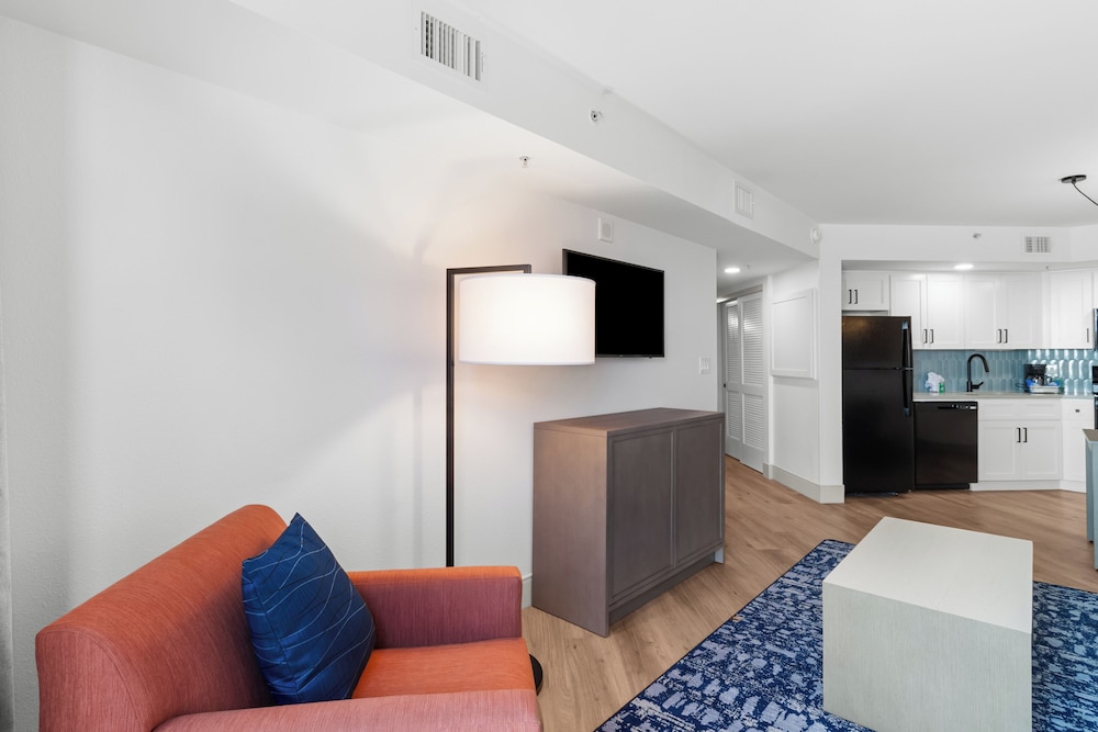 North Tower Ocean View Deluxe One Bedroom Condo - Photo 18