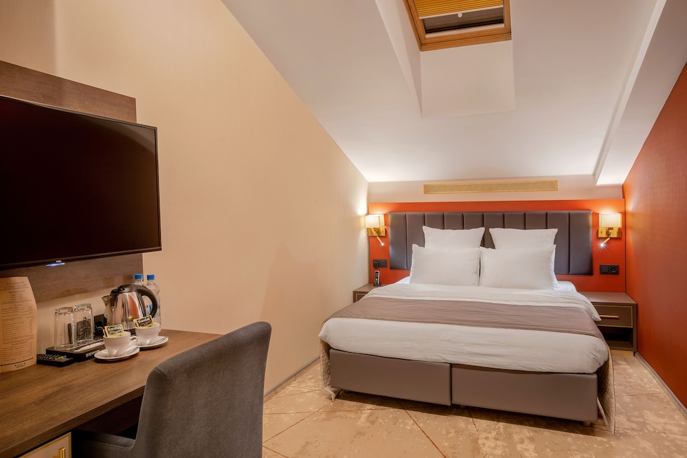 Economy Double Room