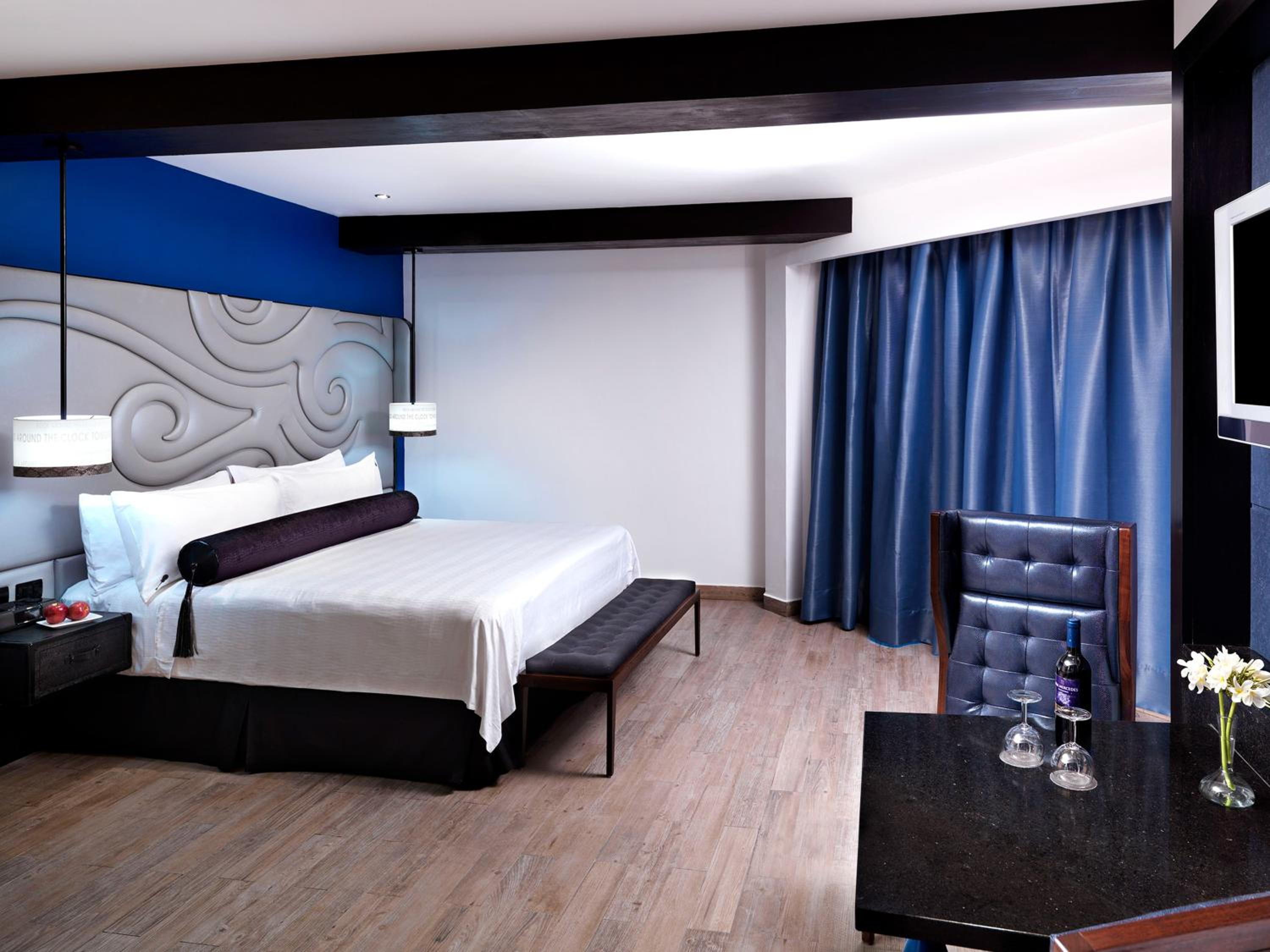 Heaven Rock Suite Ocean Front (Two Bedroom)with Personal Assistant - Adults Only
