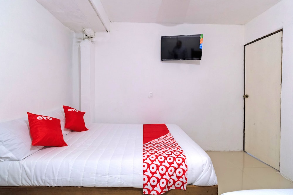 Standard Room, 2 Double Beds - Photo 2