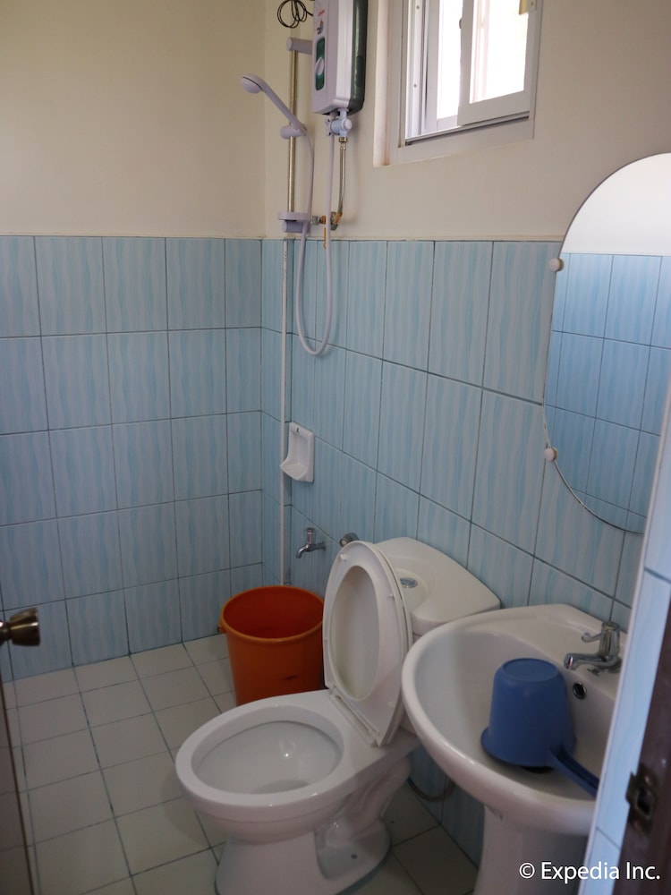 Standard Room (Aircon) photo 3