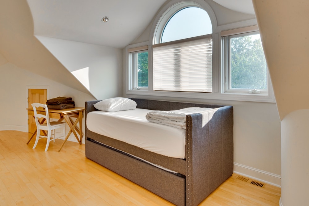 House (5 Bedrooms) photo 2