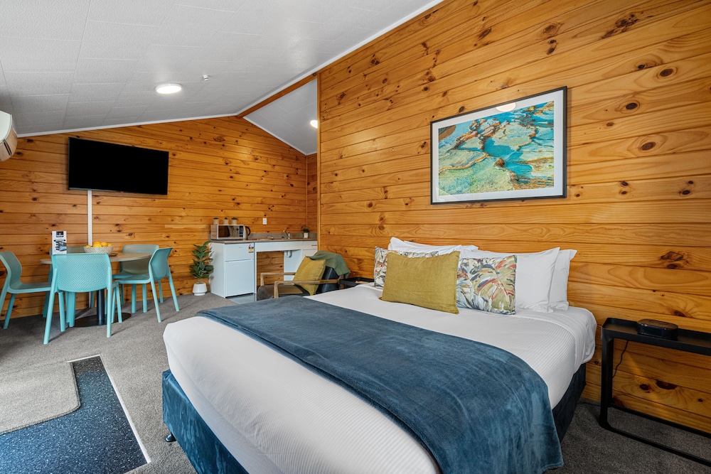 Motel One Bedroom (Acessible)
