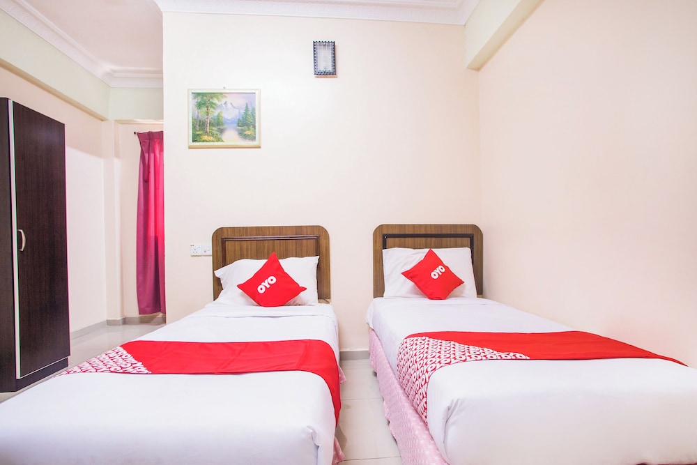 Standard Twin Room photo 2