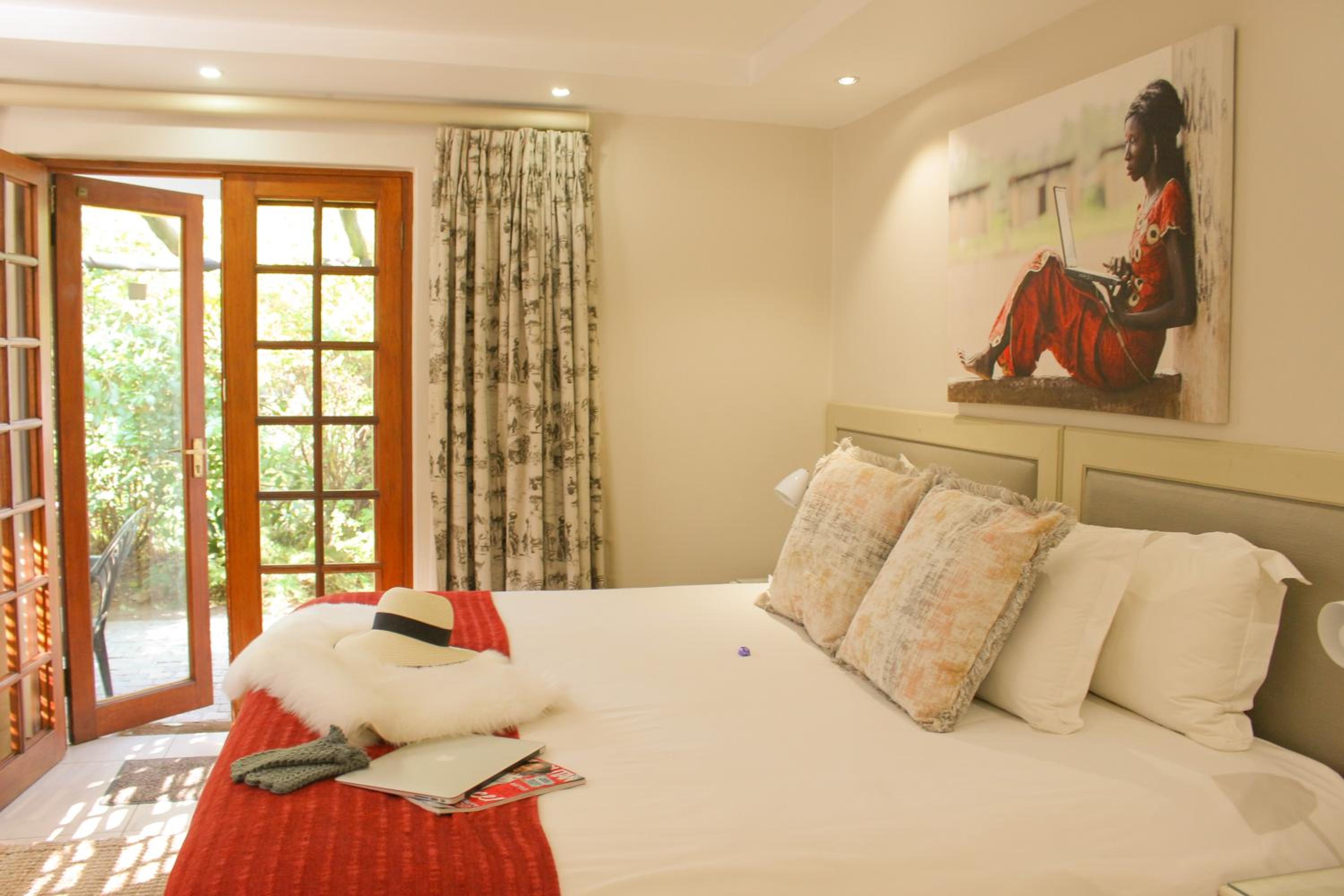 Deluxe Double Room - Photo 8