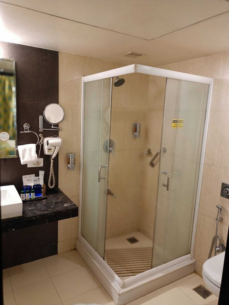 Executive Suite (Executive Suite) - Photo 5