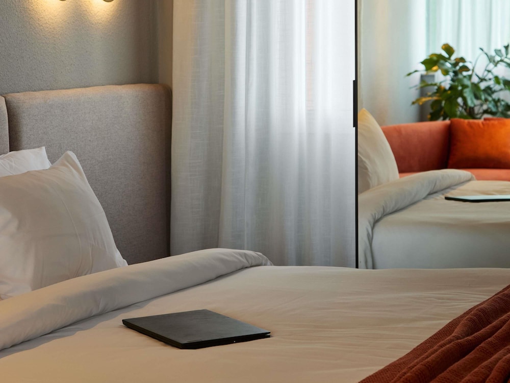 Executive Suite, 1 King Bed - Photo 6