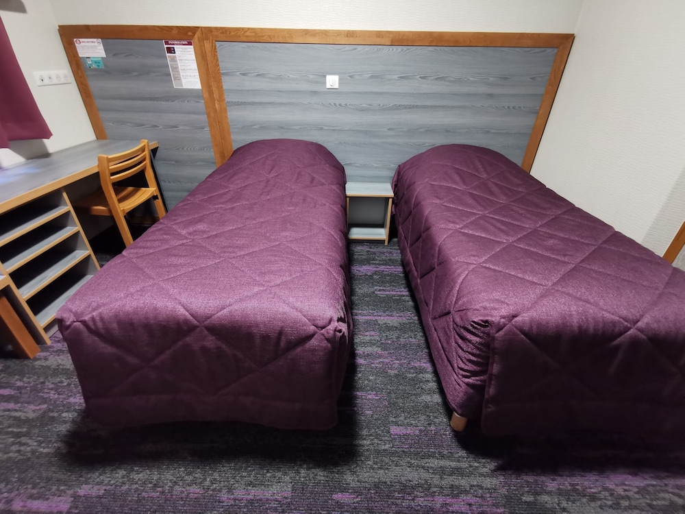 Business Room photo 2