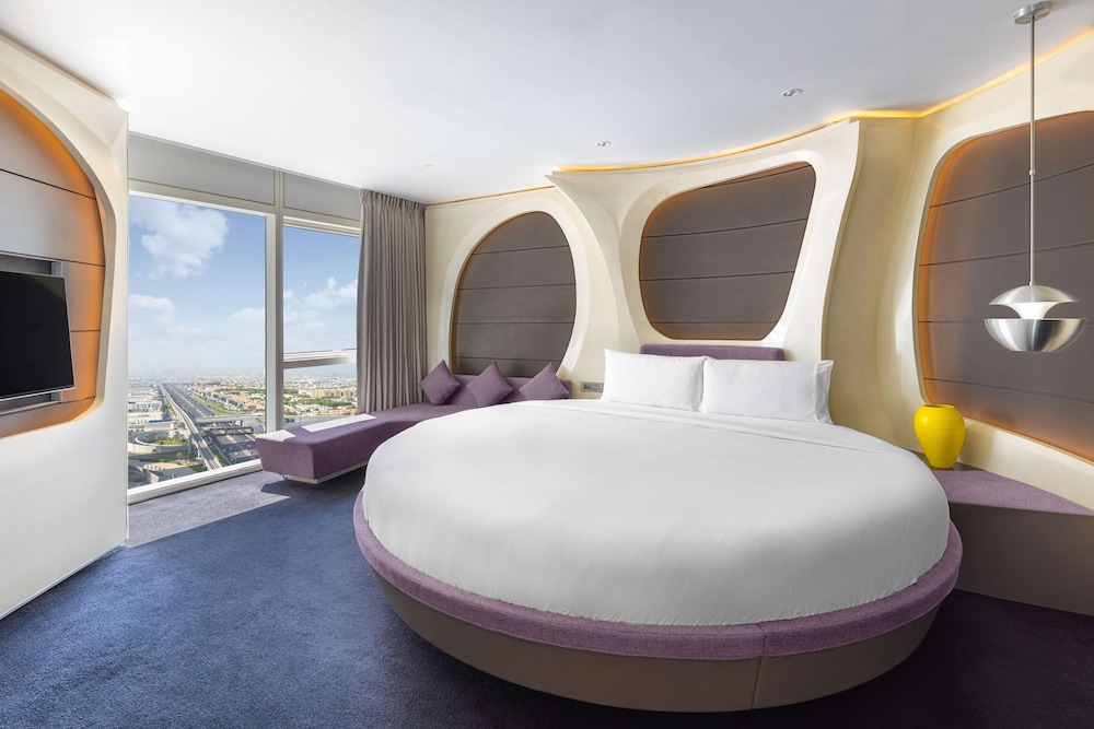 Executive Suite (Round Bed Vantage Suite)