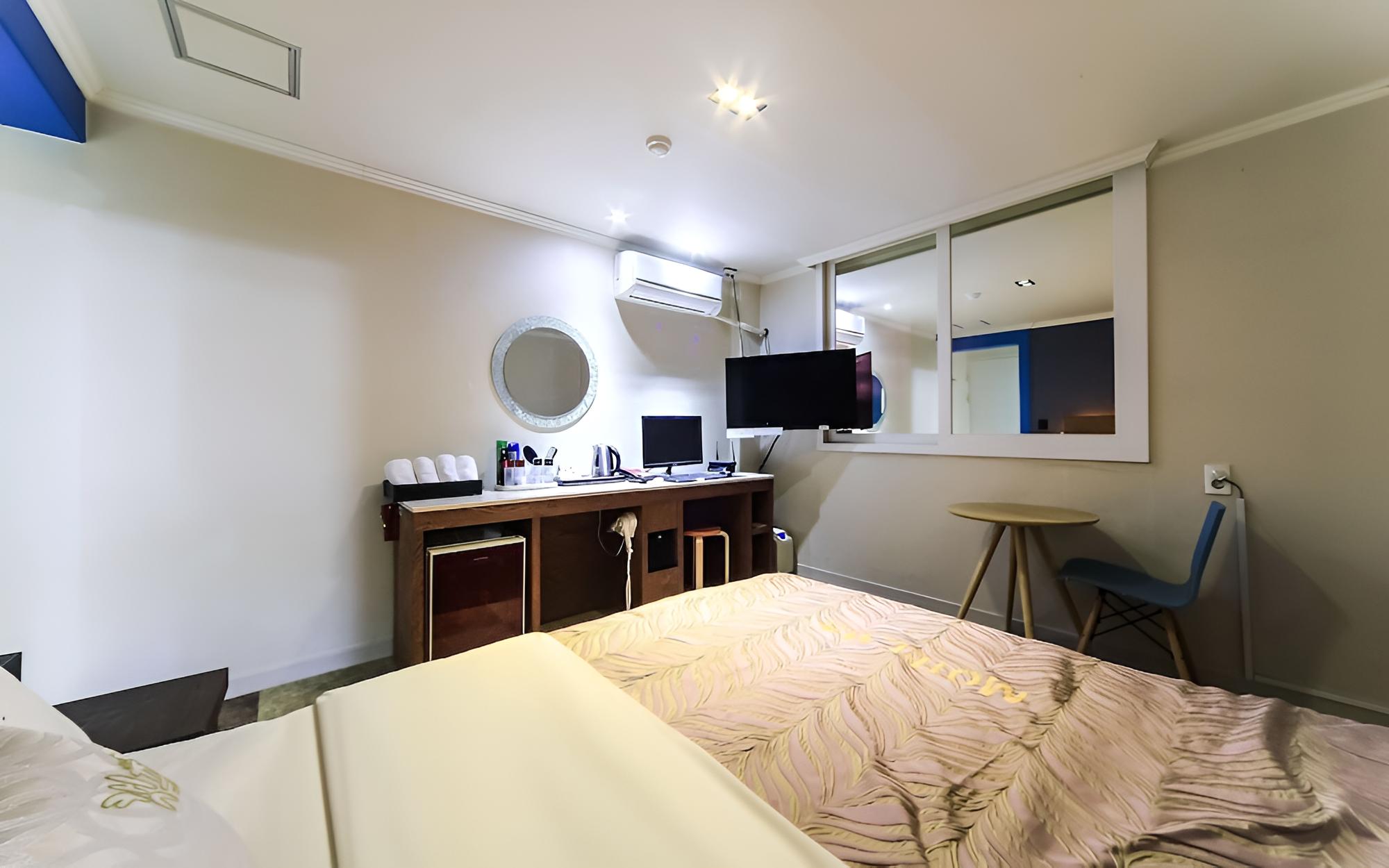 Room (Semi-Special Room) - Photo 4