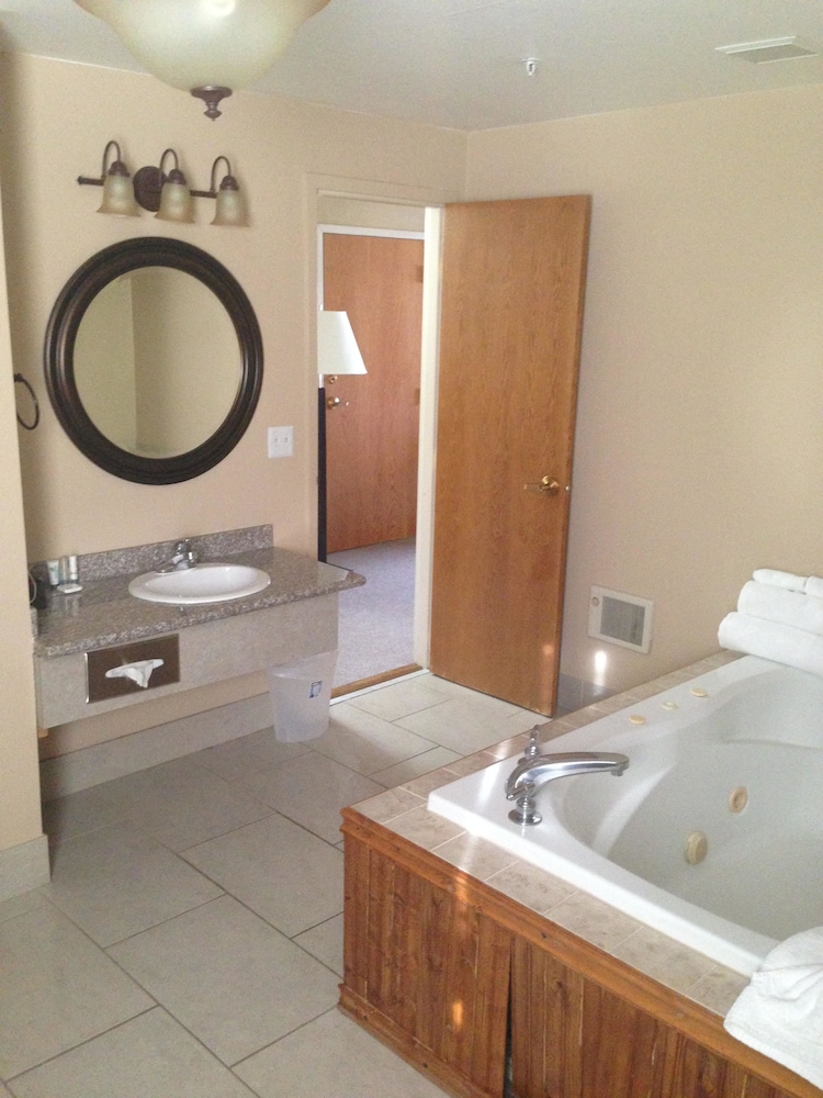 King Suite, Non Smoking, Not Pet Friendly