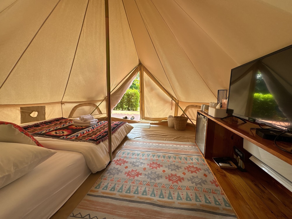 Bell Tent Garden View - Photo 2