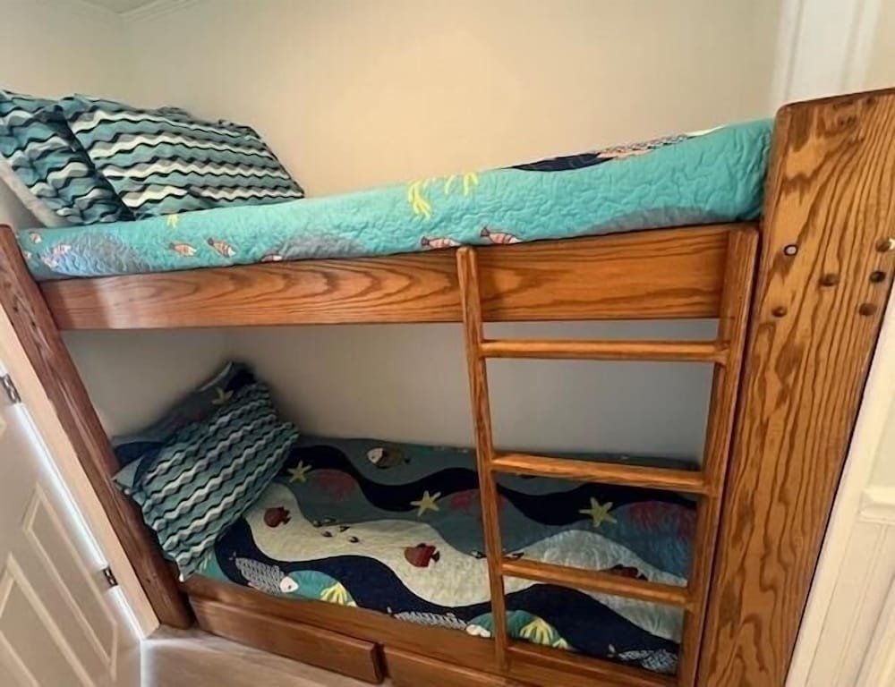 Condo, 1 Bedroom