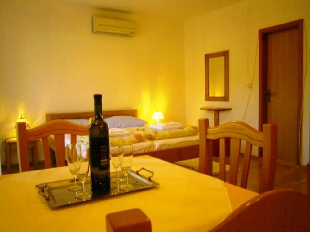 Studio Apartment Sea View 2 Plus 2 photo 3
