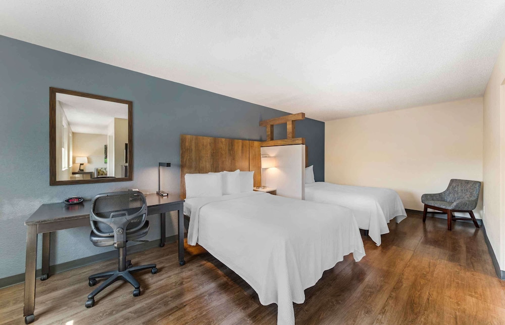 Superior Studio, Multiple Beds, Non Smoking