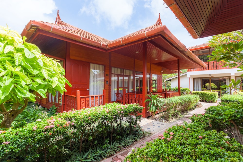 Superior Garden Bungalow - Photo 6