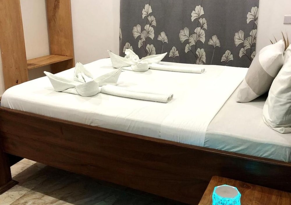 Classic Double Room, Balcony, Courtyard View