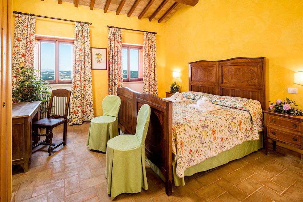 Classic Double or Twin Room photo 1