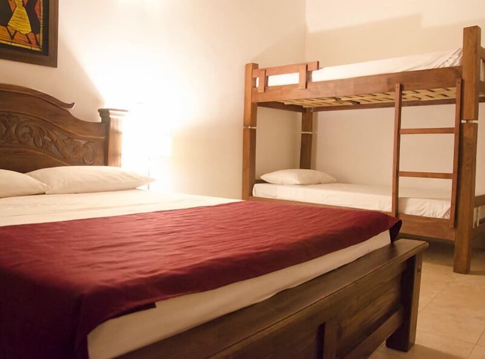 Superior Quadruple Room photo 2