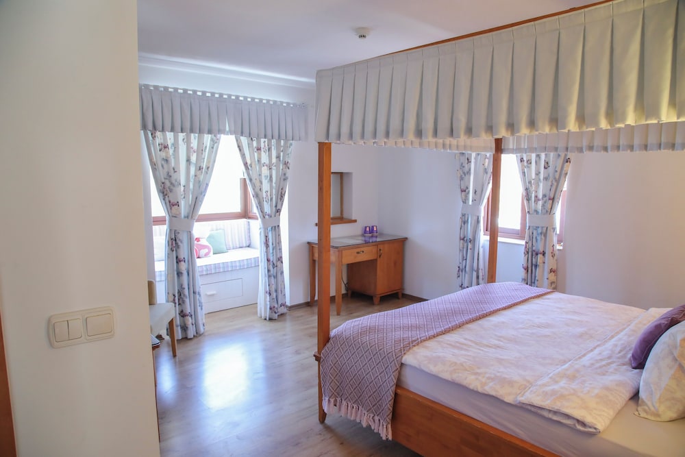 Cumbali Room photo 1