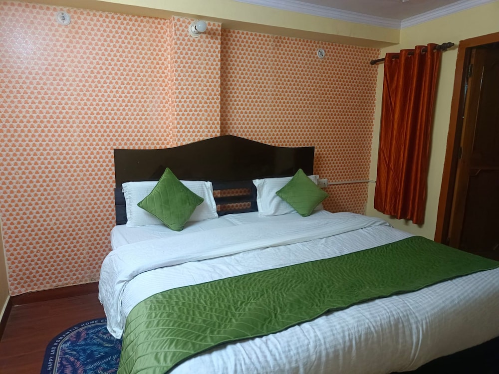 Deluxe Double Room - Photo 1