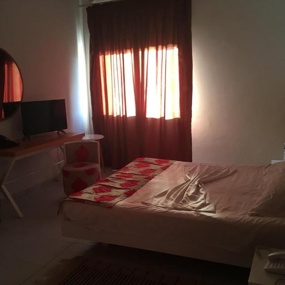 Single Room photo 3